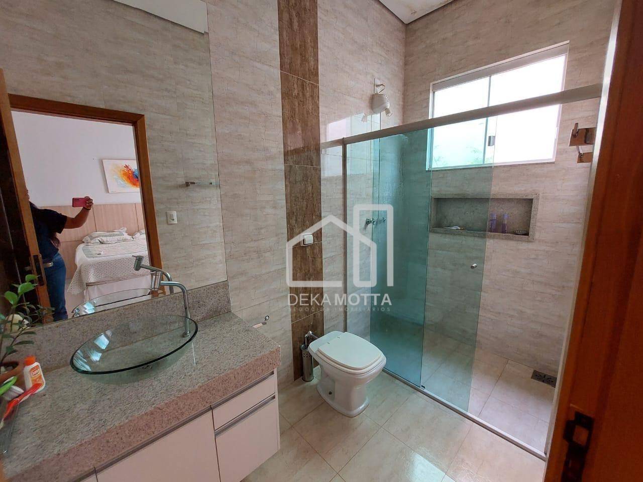 Casa à venda com 4 quartos, 320m² - Foto 22