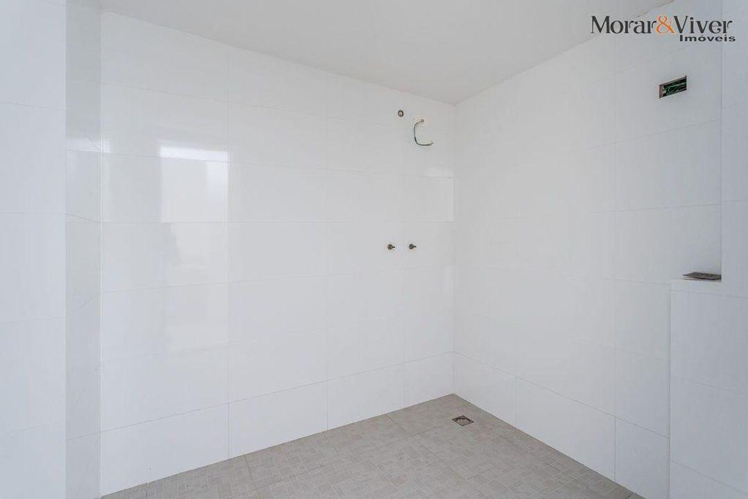 Cobertura à venda com 3 quartos, 250m² - Foto 13