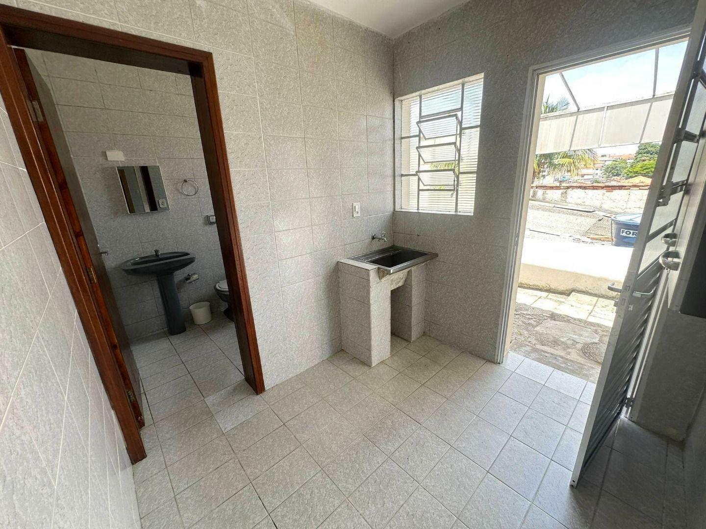 Casa à venda com 3 quartos, 126m² - Foto 16