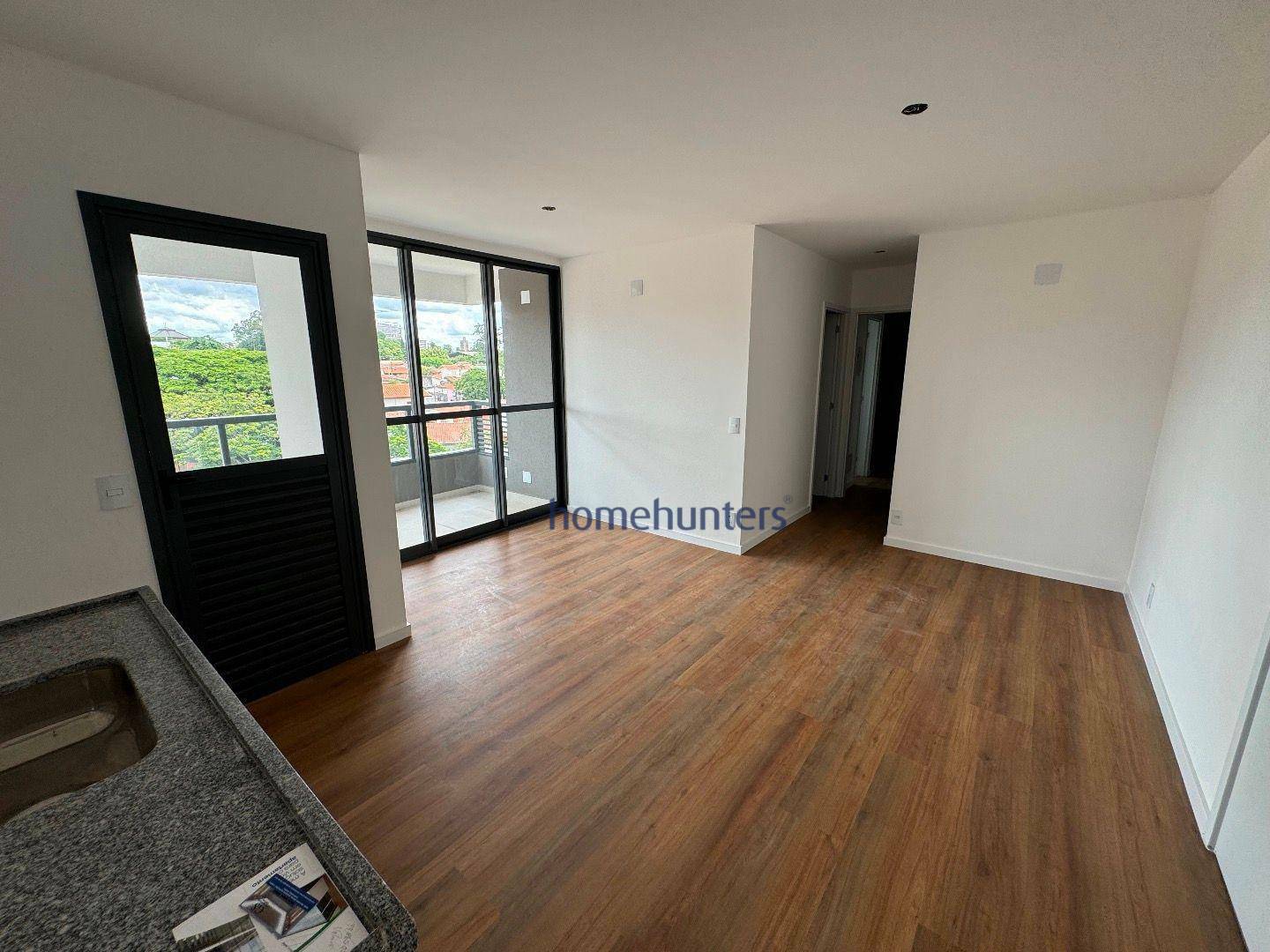 Apartamento à venda com 2 quartos, 58m² - Foto 1