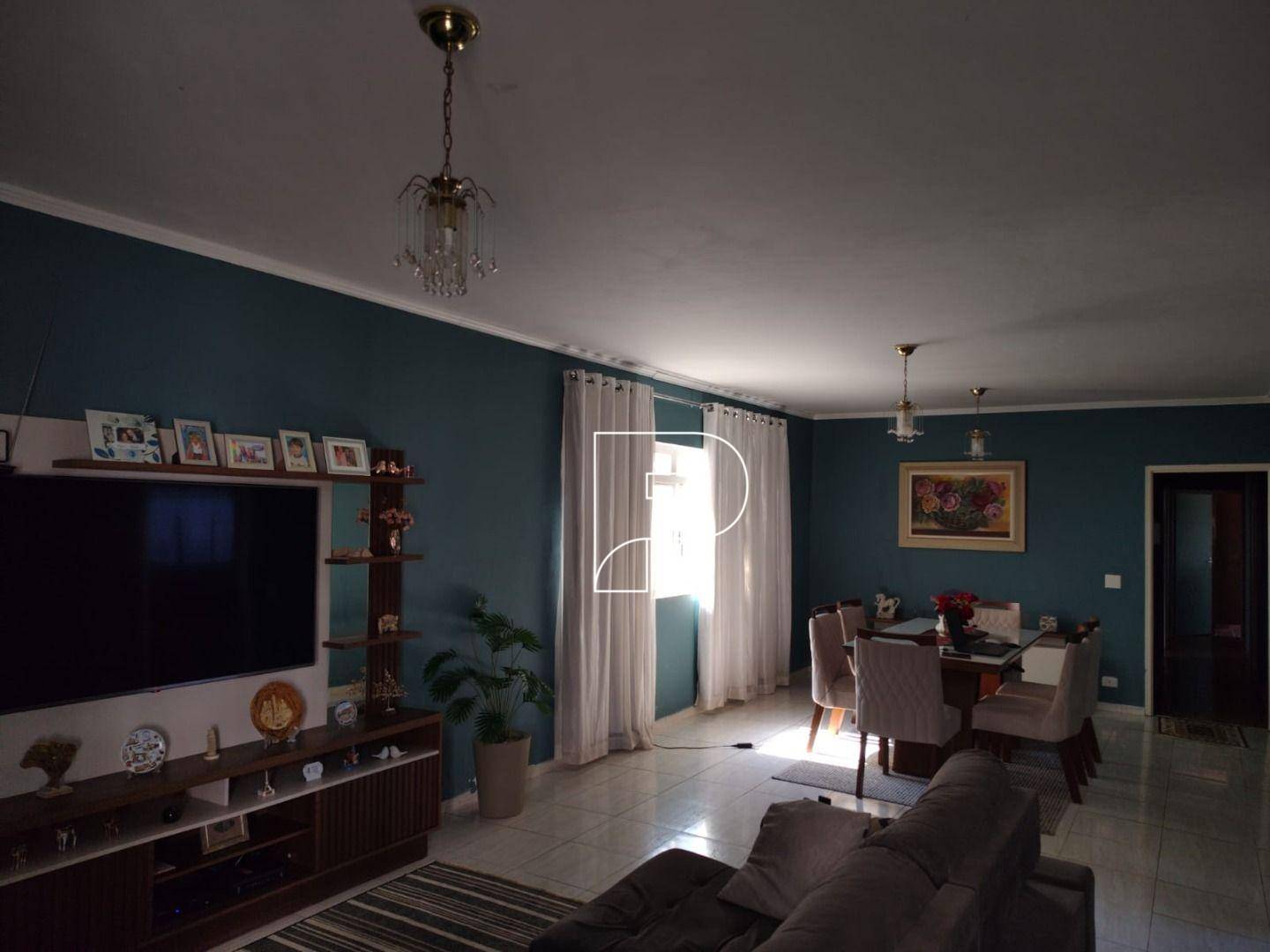 Casa à venda com 6 quartos, 297m² - Foto 7