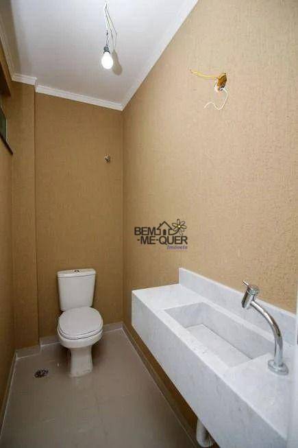 Sobrado à venda com 3 quartos, 200m² - Foto 9