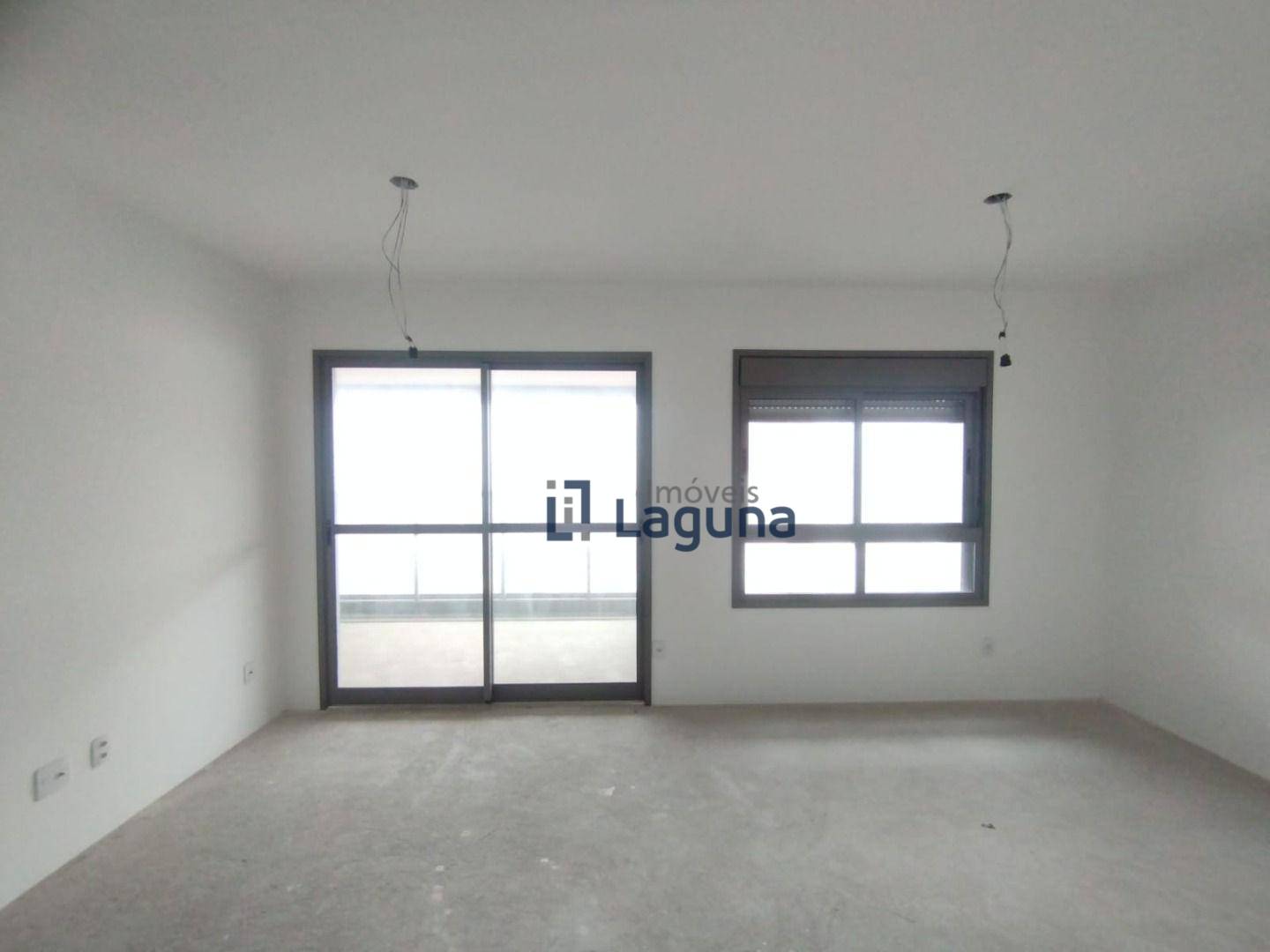 Apartamento à venda com 2 quartos, 68m² - Foto 17