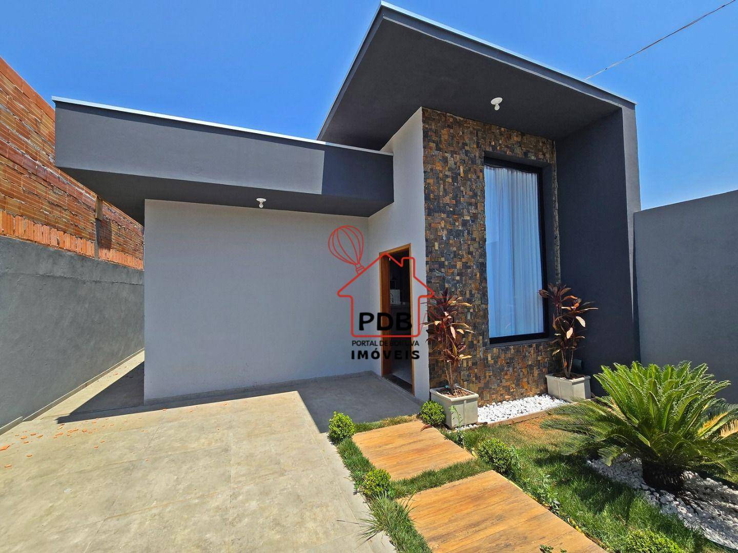 Casa, 1 quarto, 52 m² - Foto 1
