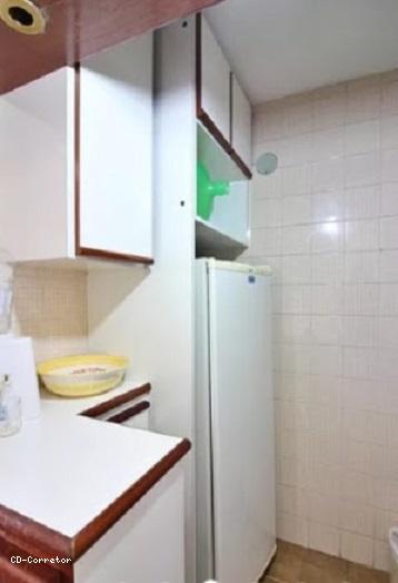 Apartamento à venda com 1 quarto, 40m² - Foto 15