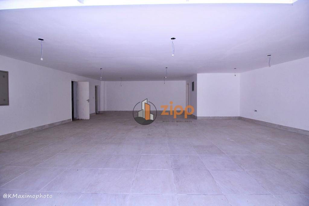 Sobrado à venda com 4 quartos, 700m² - Foto 28