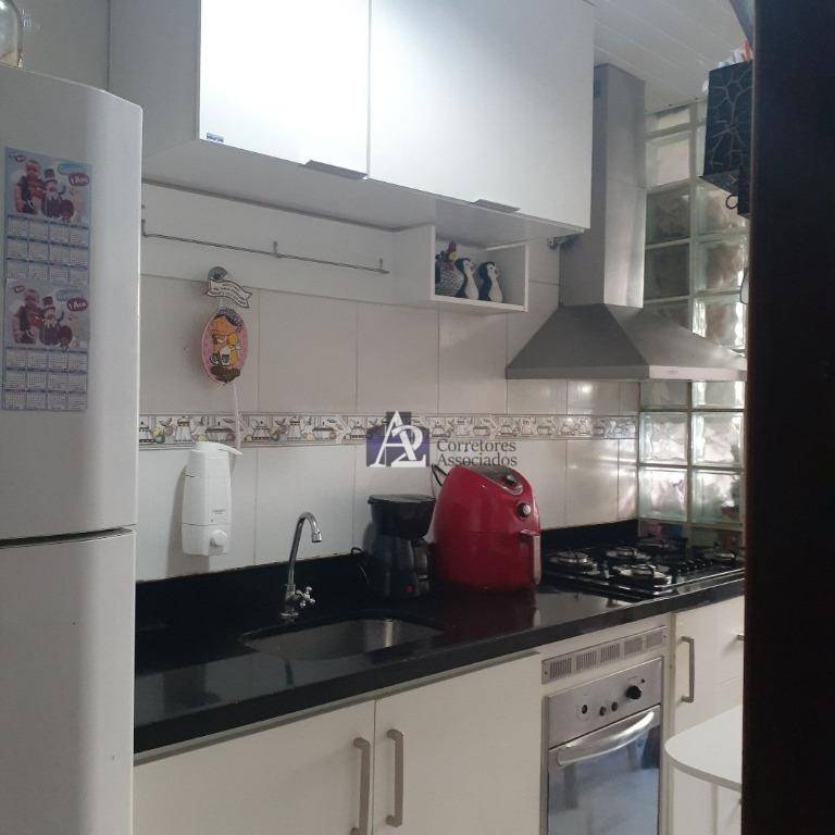 Apartamento à venda com 2 quartos, 58m² - Foto 4