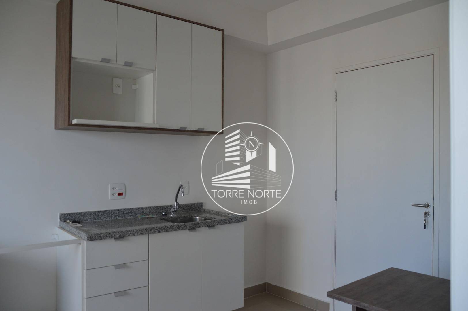 Apartamento à venda com 1 quarto, 32m² - Foto 18