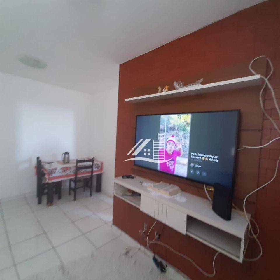 Apartamento à venda com 2 quartos, 43m² - Foto 3