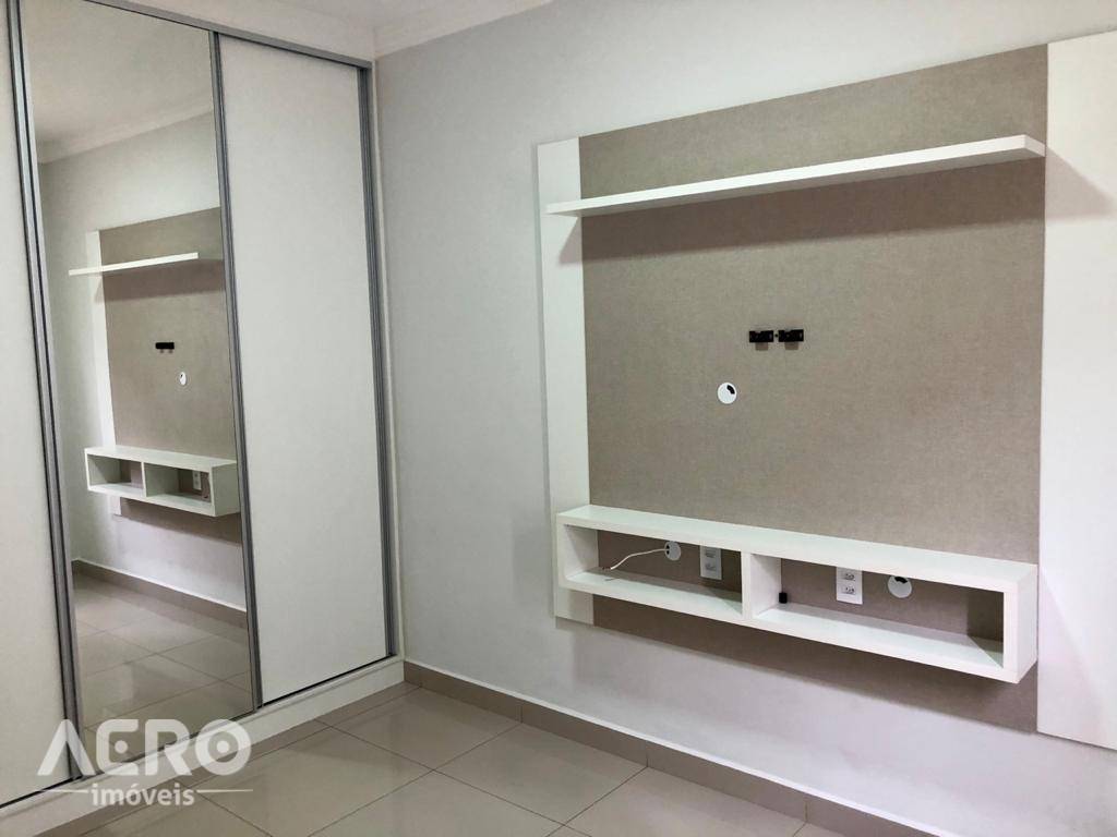 Casa para alugar com 3 quartos, 130m² - Foto 4