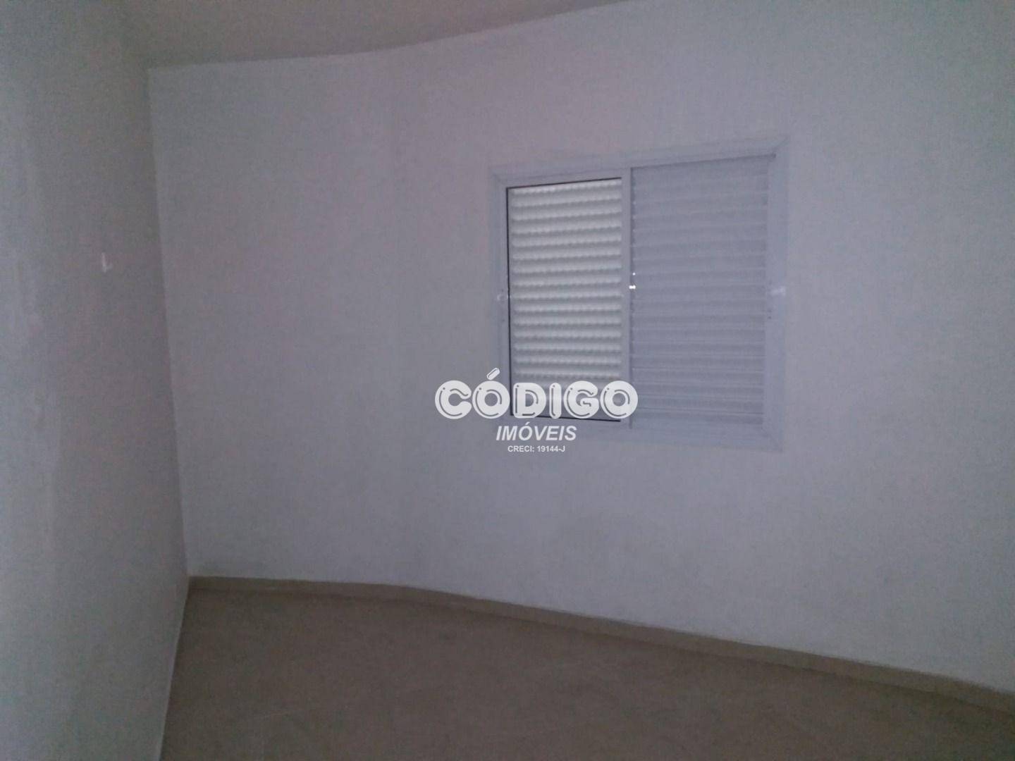 Casa para alugar com 2 quartos, 70m² - Foto 22