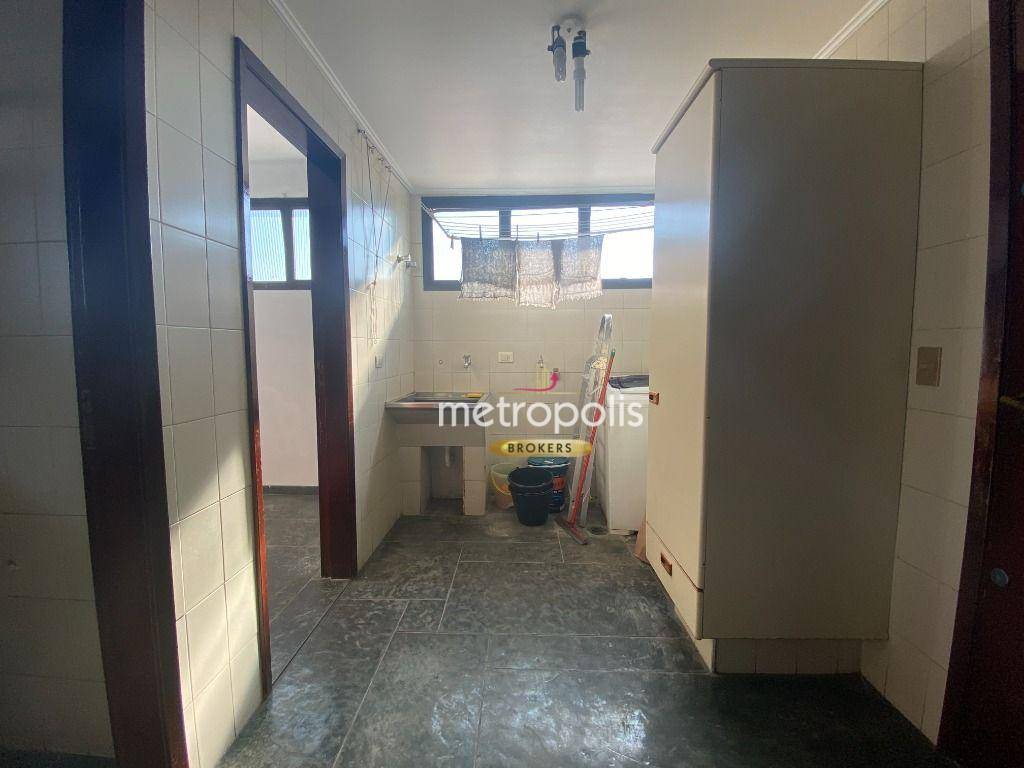 Apartamento à venda com 4 quartos, 203m² - Foto 10