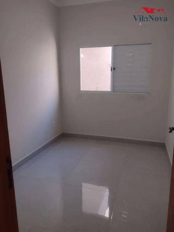 Casa à venda com 3 quartos, 102m² - Foto 14