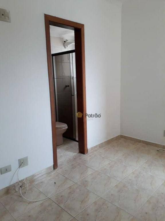 Apartamento à venda com 3 quartos, 97m² - Foto 15