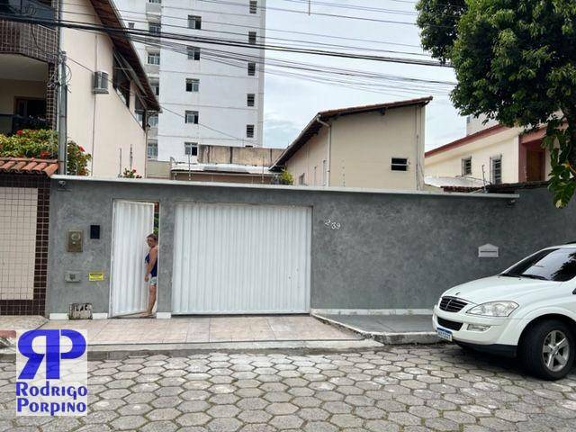 Casa à venda com 3 quartos, 350m² - Foto 2