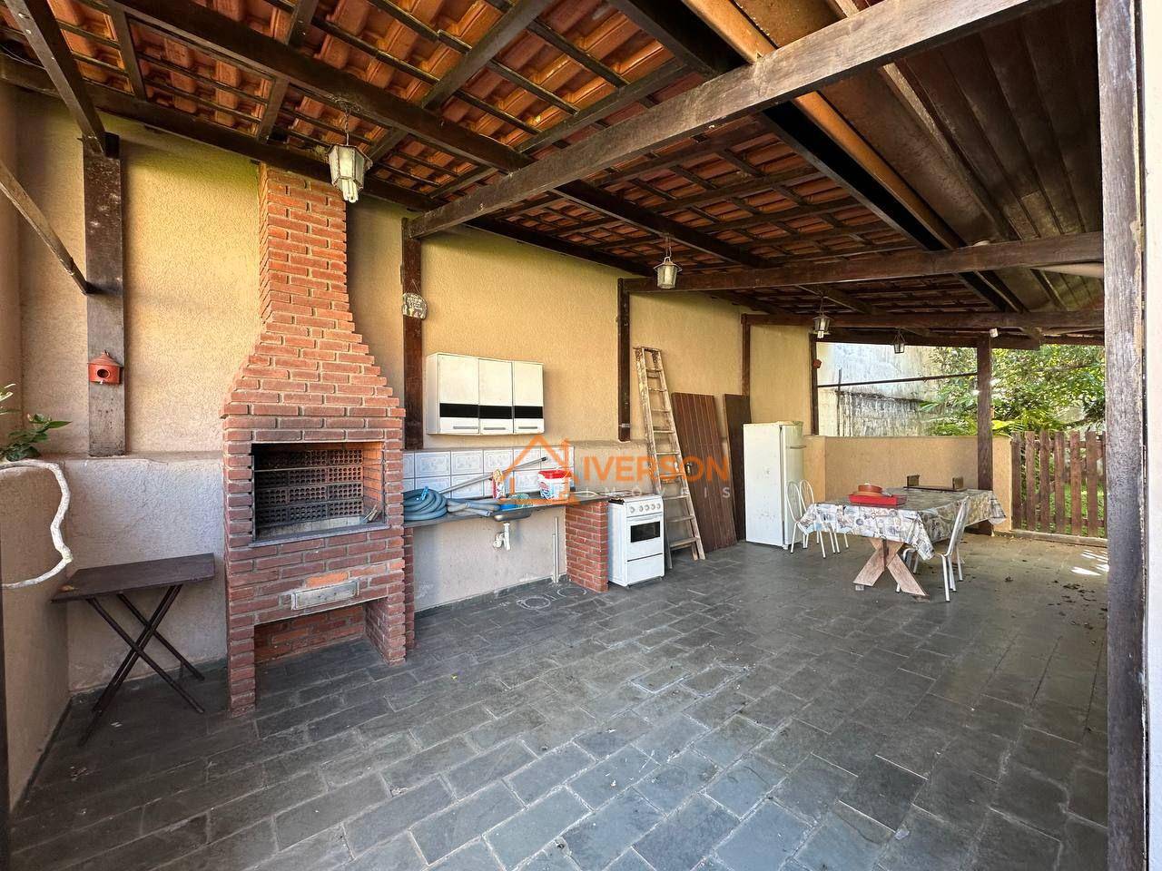 Casa, 3 quartos, 158 m² - Foto 2