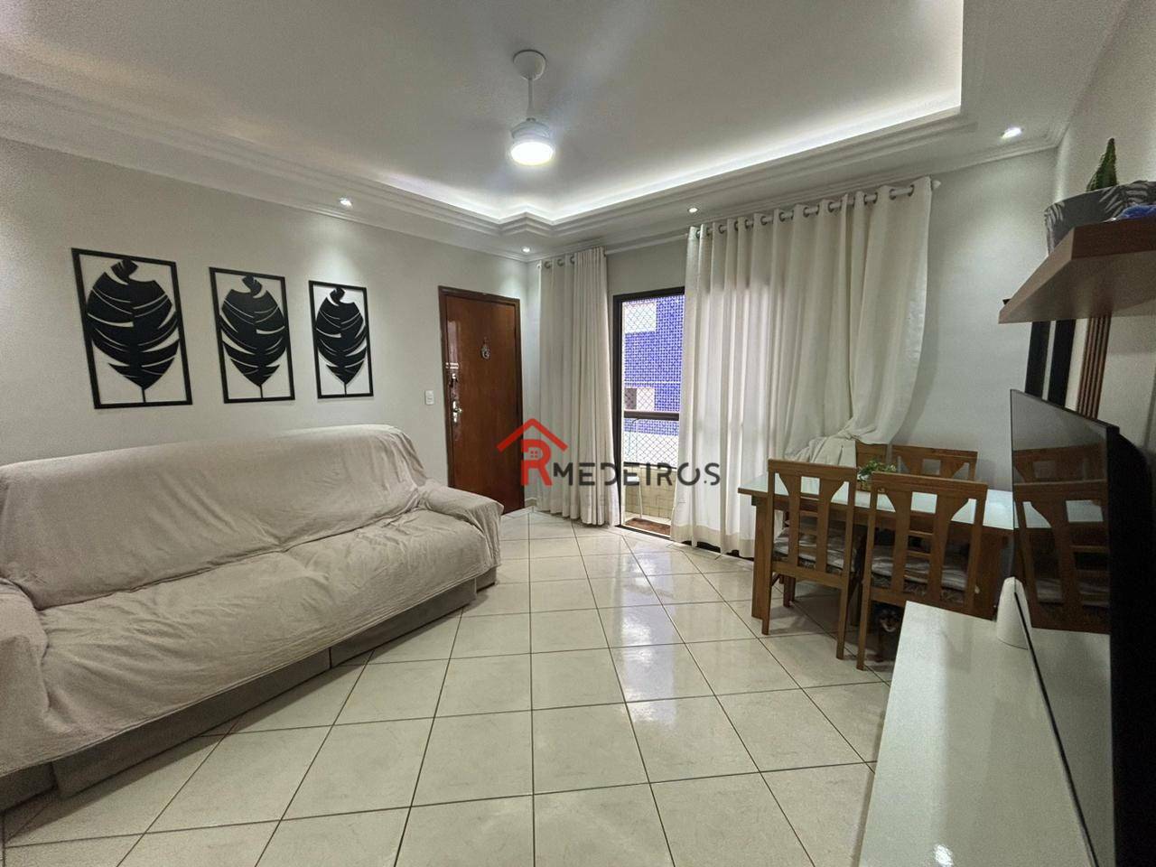 Apartamento à venda com 2 quartos, 60m² - Foto 1