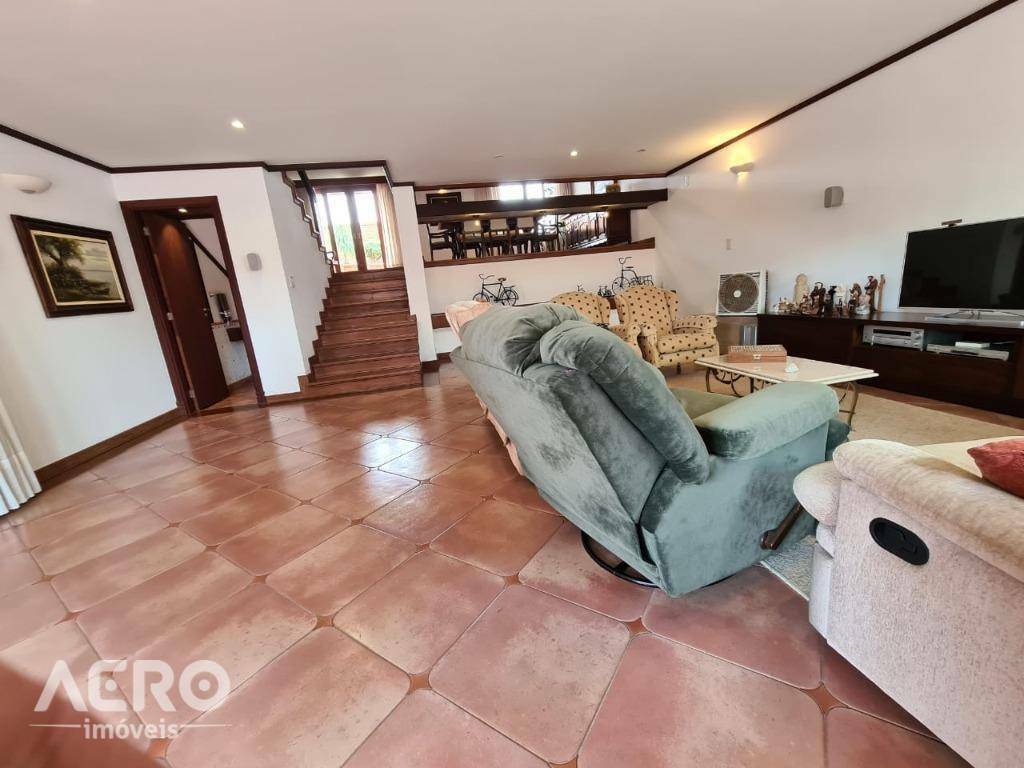 Casa à venda com 3 quartos, 279m² - Foto 26