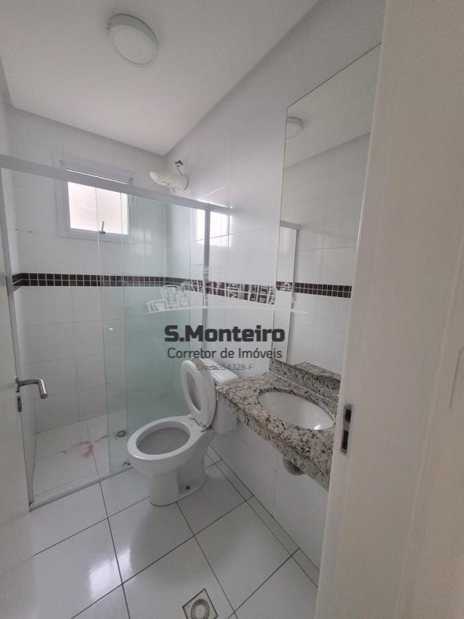 Apartamento à venda com 2 quartos, 76m² - Foto 11