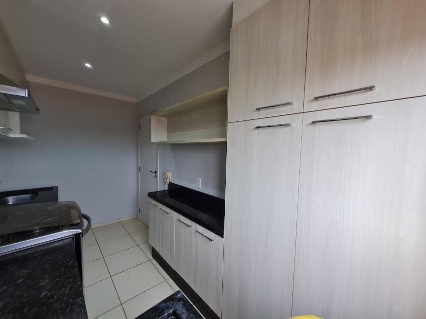 Apartamento à venda com 2 quartos, 52m² - Foto 16