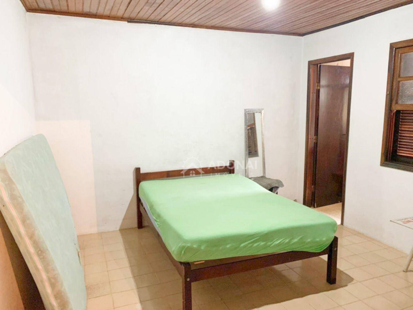 Casa à venda com 2 quartos, 300m² - Foto 22