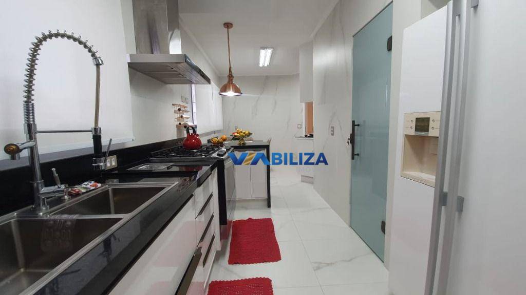 Apartamento à venda com 4 quartos, 240m² - Foto 10