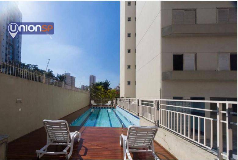 Apartamento à venda com 2 quartos, 64m² - Foto 17