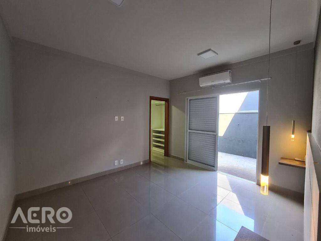 Casa de Condomínio à venda e aluguel com 3 quartos, 210m² - Foto 25