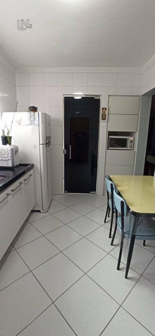 Apartamento à venda com 3 quartos, 140m² - Foto 51