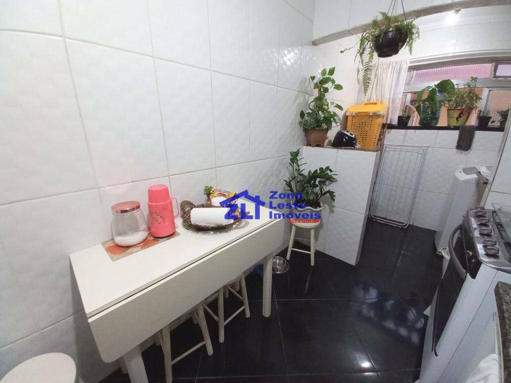 Apartamento à venda com 2 quartos, 64m² - Foto 17