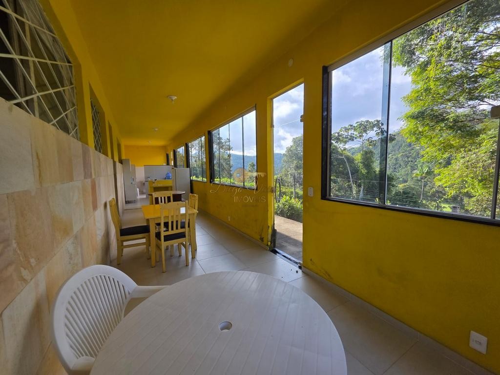 Casa à venda com 6 quartos, 375m² - Foto 24