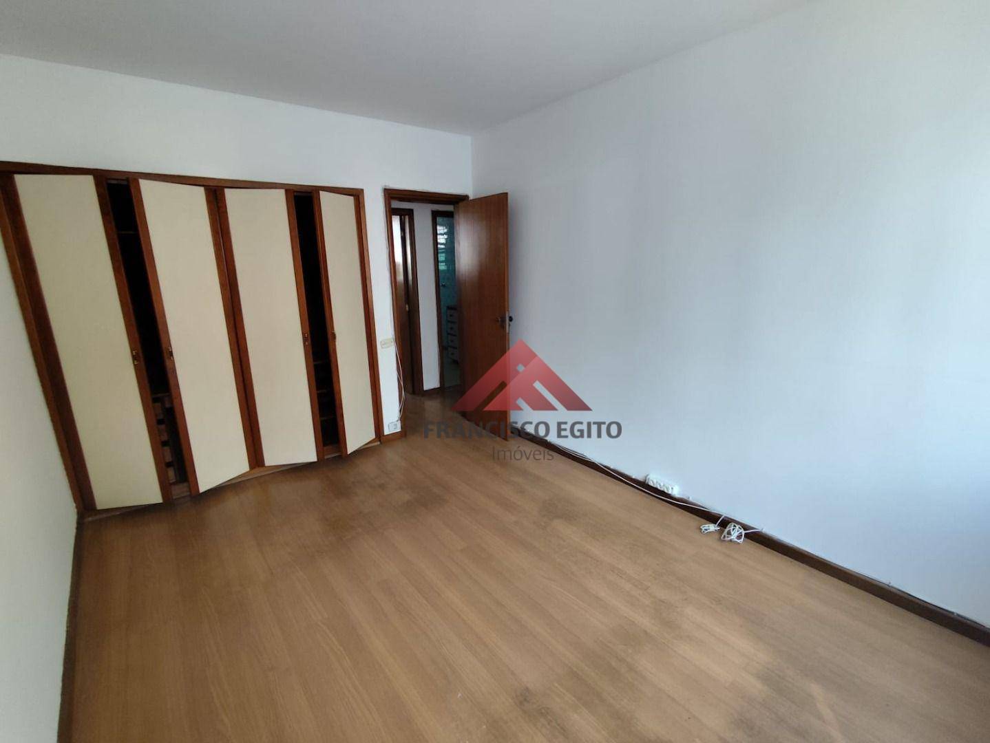 Apartamento à venda e aluguel com 3 quartos, 100m² - Foto 7