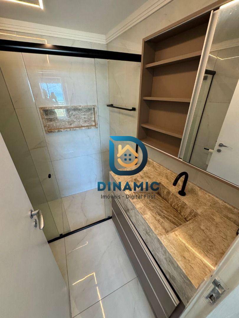 Apartamento à venda com 2 quartos, 70m² - Foto 28
