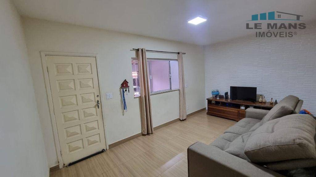 Casa à venda com 2 quartos, 98m² - Foto 14