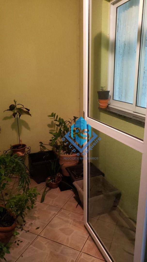 Sobrado à venda com 3 quartos, 114m² - Foto 16