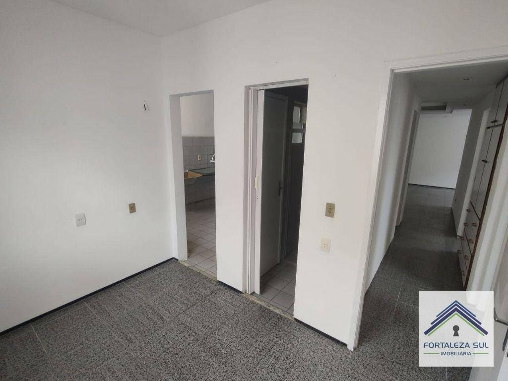 Apartamento à venda com 3 quartos, 82m² - Foto 18