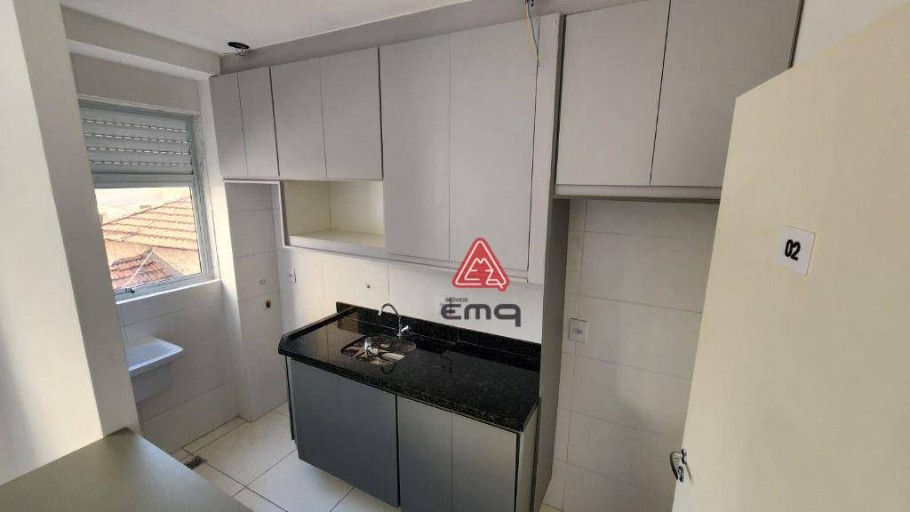 Apartamento para alugar com 2 quartos, 40m² - Foto 4