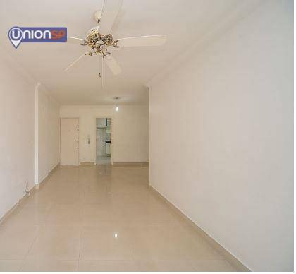 Apartamento à venda com 2 quartos, 76m² - Foto 8