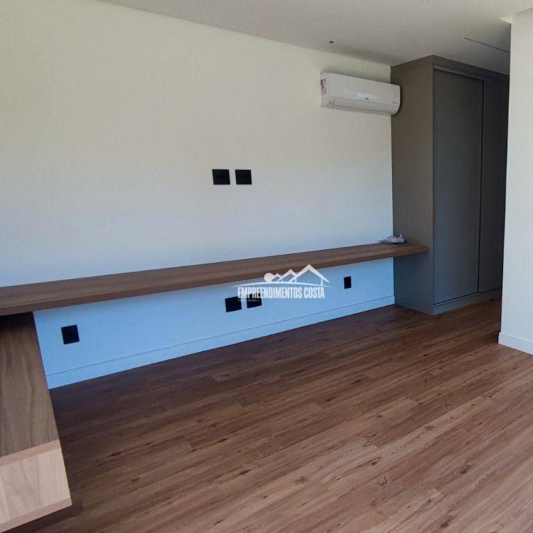 Casa de Condomínio à venda com 3 quartos, 293m² - Foto 13