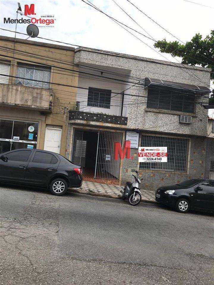 Casa à venda com 5 quartos, 217m² - Foto 2