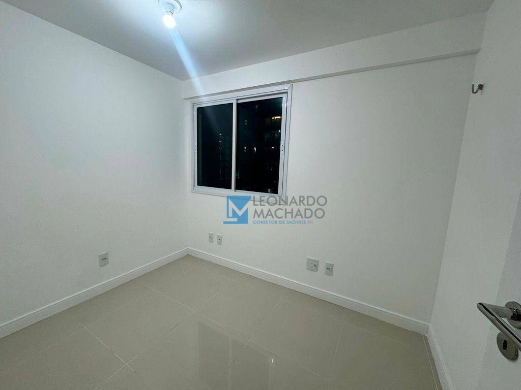 Apartamento à venda com 3 quartos, 83m² - Foto 24