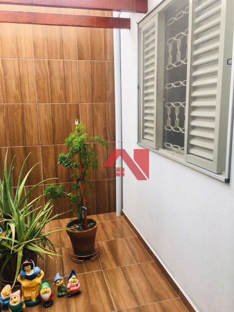 Casa à venda com 3 quartos, 186m² - Foto 5