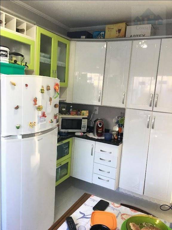 Apartamento à venda com 2 quartos, 70m² - Foto 23