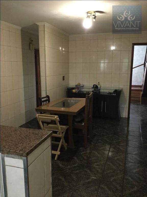 Sobrado à venda com 3 quartos, 197m² - Foto 8