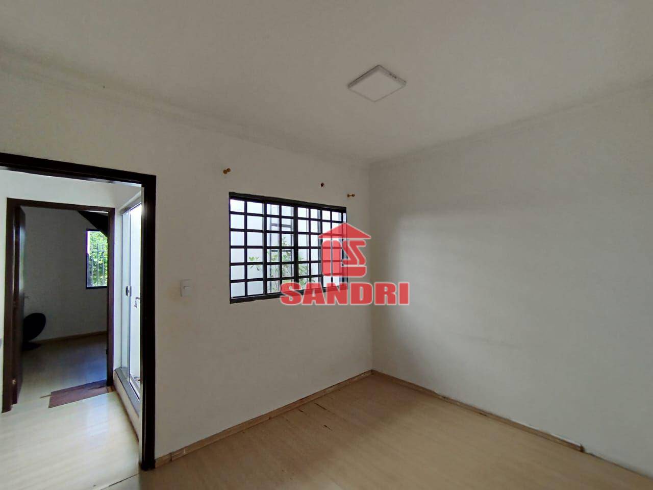 Casa à venda com 3 quartos, 140m² - Foto 8