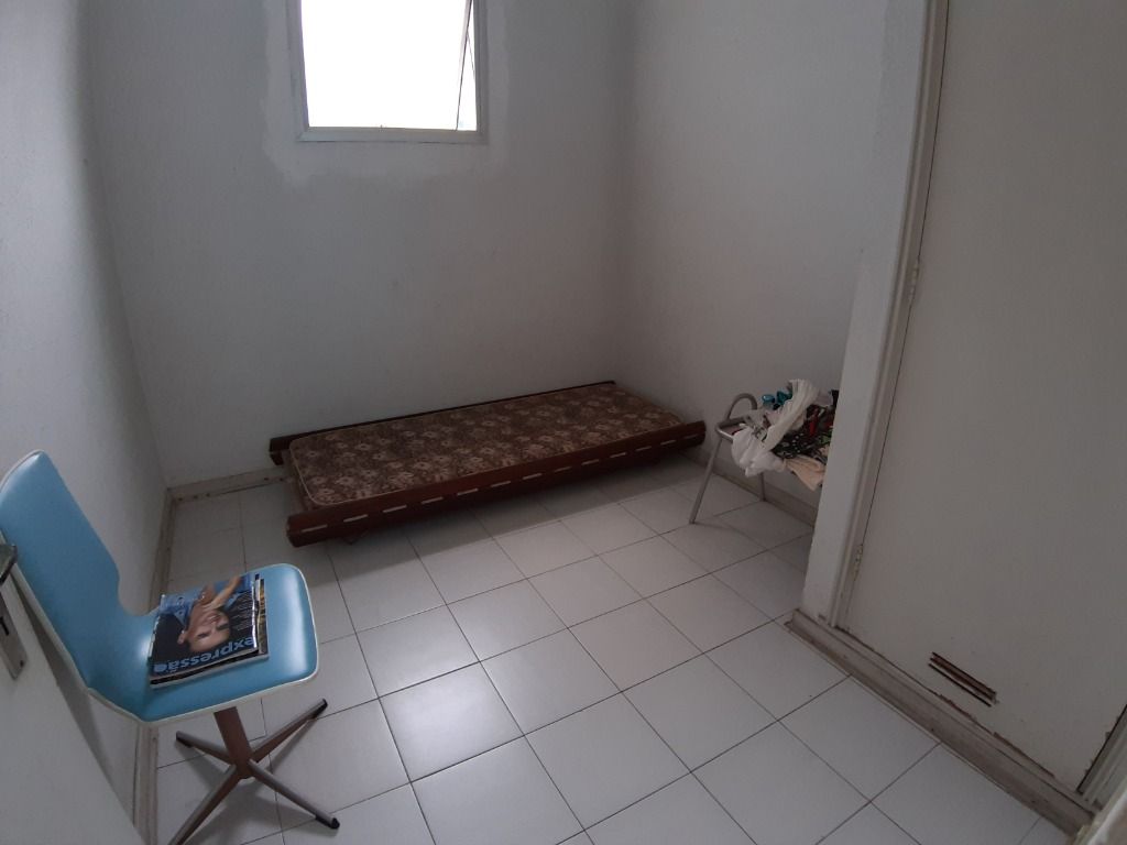 Apartamento à venda com 3 quartos, 190m² - Foto 19