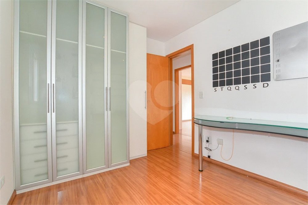 Apartamento à venda com 3 quartos, 122m² - Foto 8