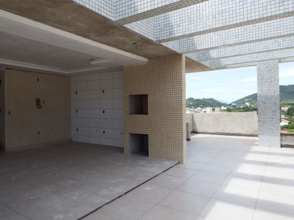 Apartamento à venda com 3 quartos, 97m² - Foto 8