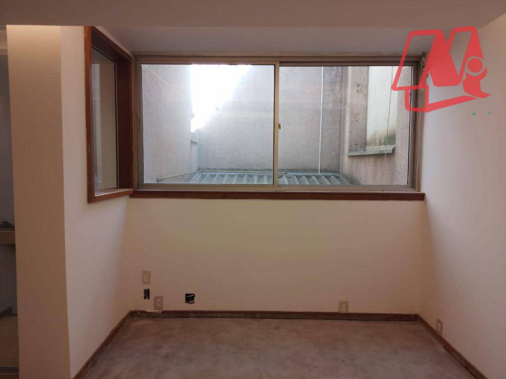 Casa à venda e aluguel com 3 quartos, 371m² - Foto 12