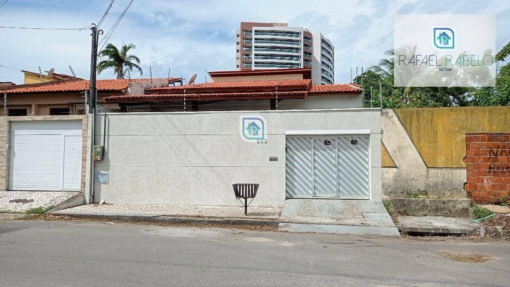 Casa para alugar com 3 quartos, 269m² - Foto 1